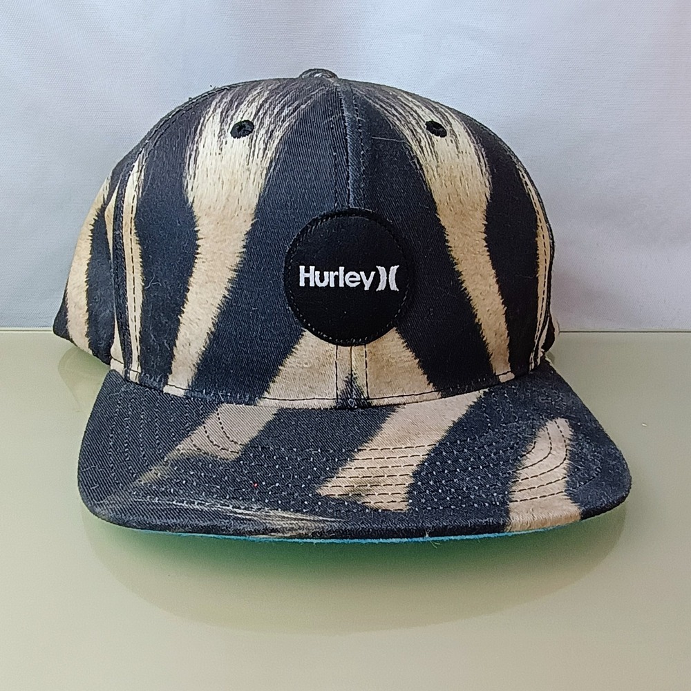 Hurley Classics Yupoong‎ Tiger Snap Back Hat Cap Blue Wave Inside EUC 2012